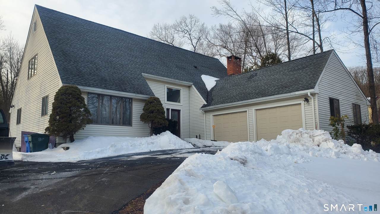 1380 Paradise Avenue - Photo 1