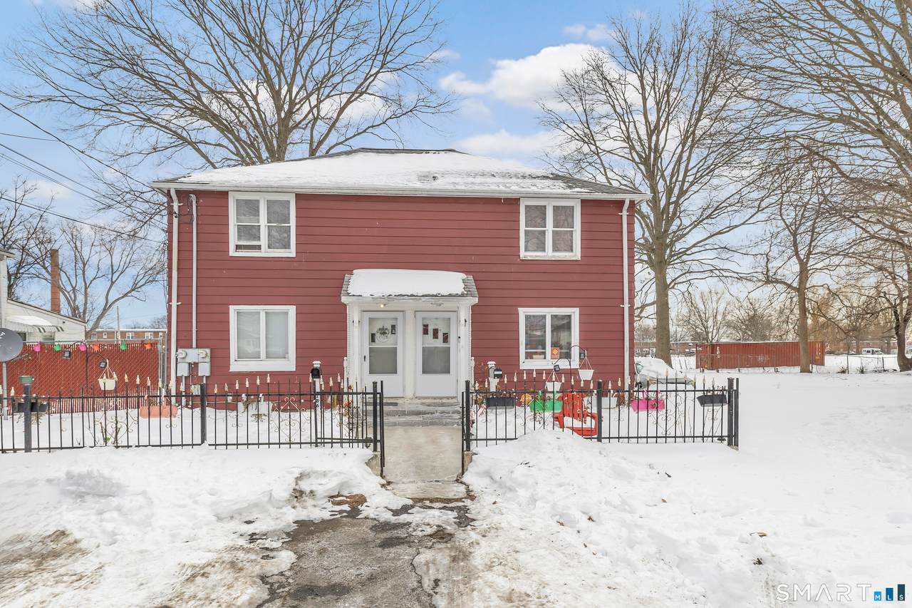 184 Pearl Harbor Street - Photo 1