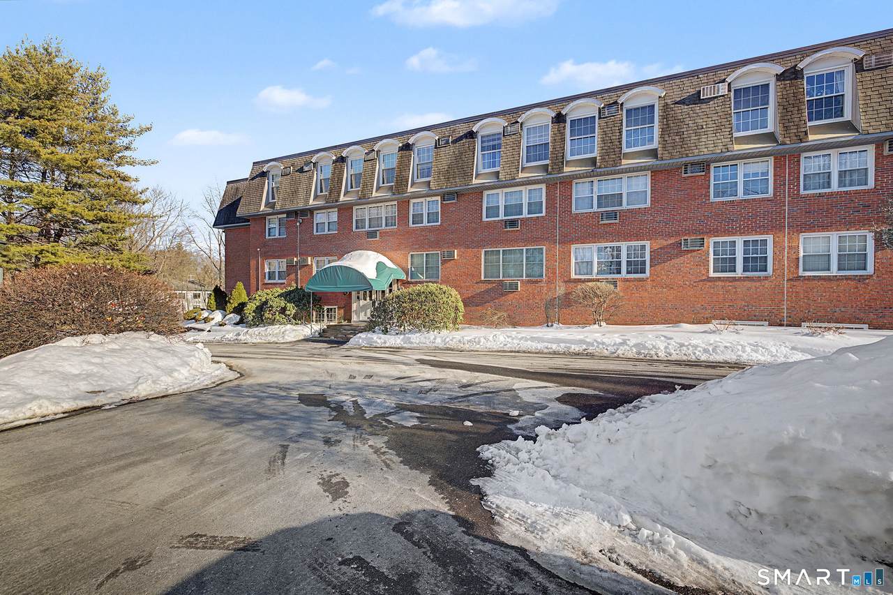 34A Padanaram Road - Photo 1