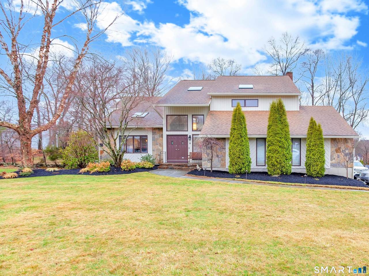 8 Lomartra Lane - Photo 1