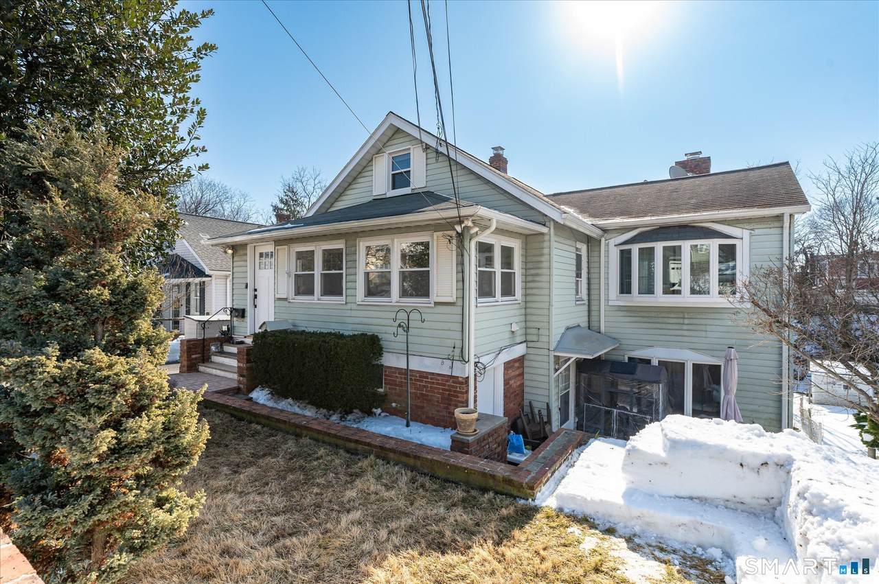 67 View Street - Photo 1