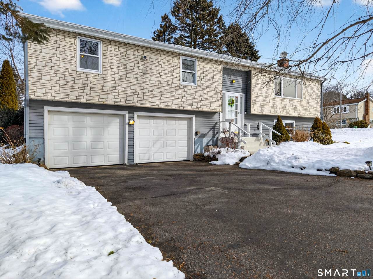 8 Lapstrake Court - Photo 1
