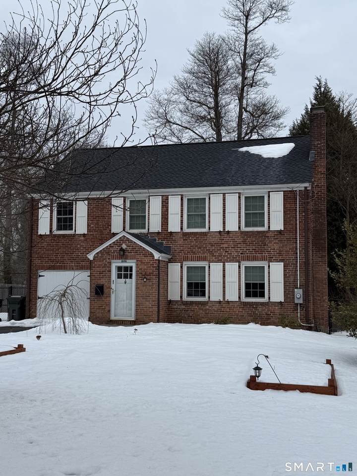 336 Ridgewood Road - Photo 1