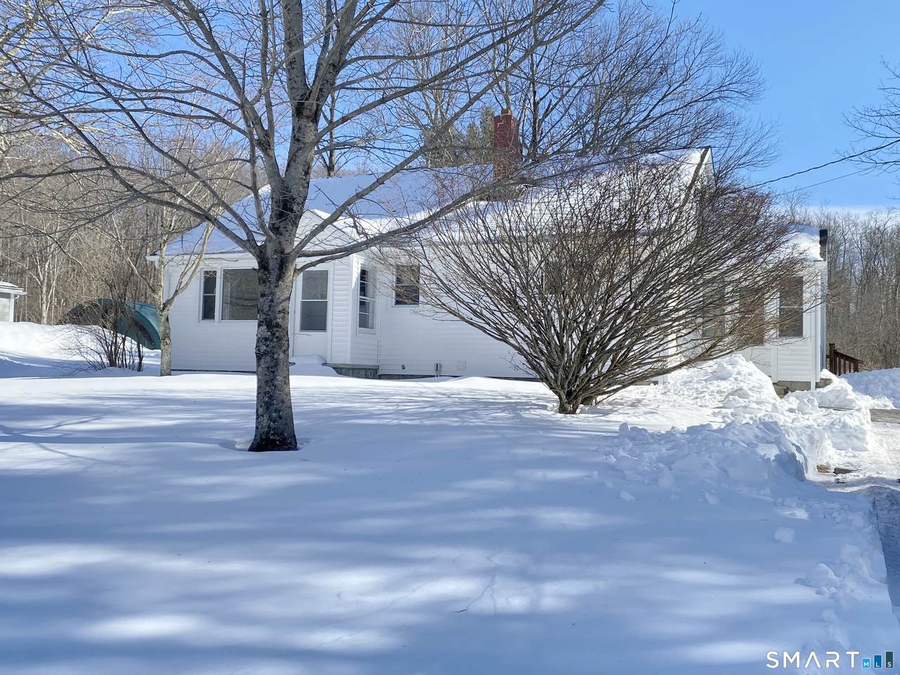 374 Torrington Road - Photo 1