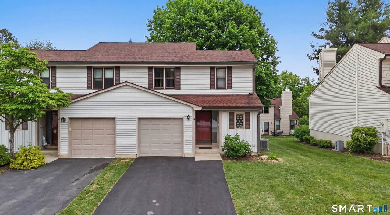15 Potter Crossing - Photo 1