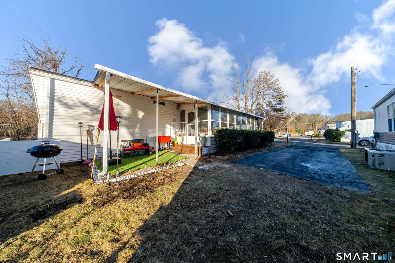 93 Shawnee Road - Photo 1