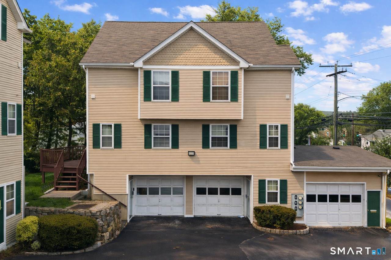 680 Hope Street - Photo 1