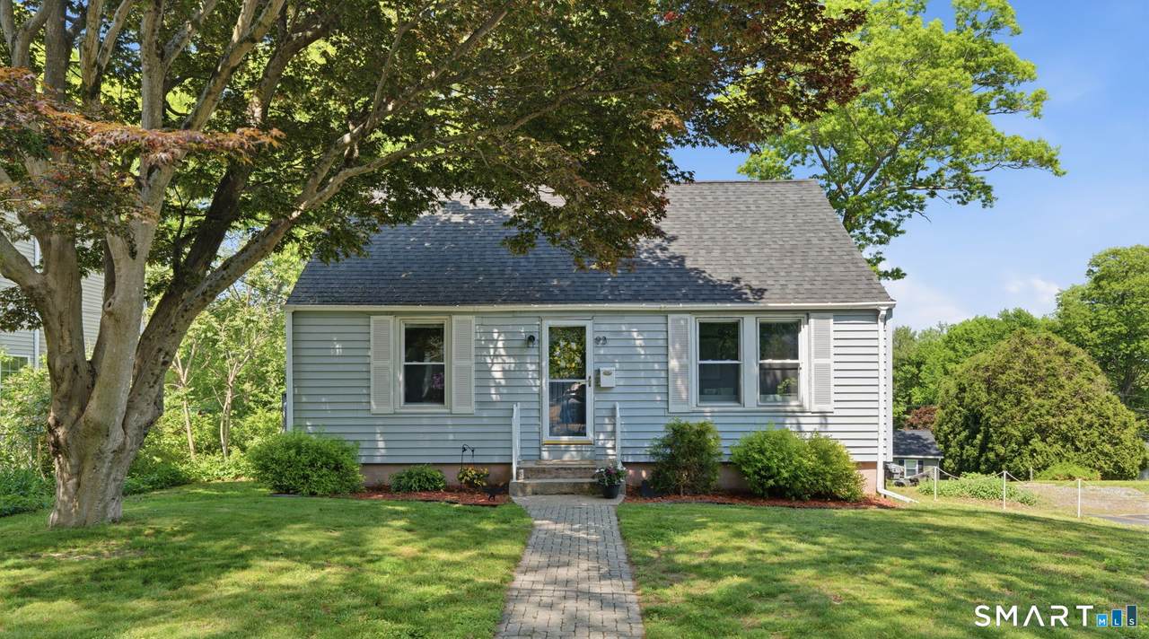93 Flyers Drive - Photo 1