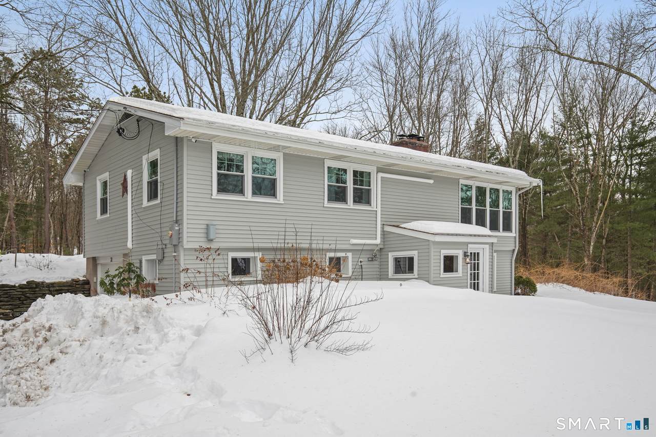 31 Hartford Turnpike - Photo 1