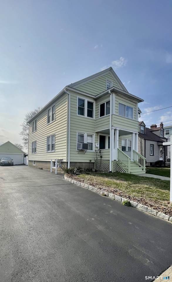 25 Clover Street - Photo 1
