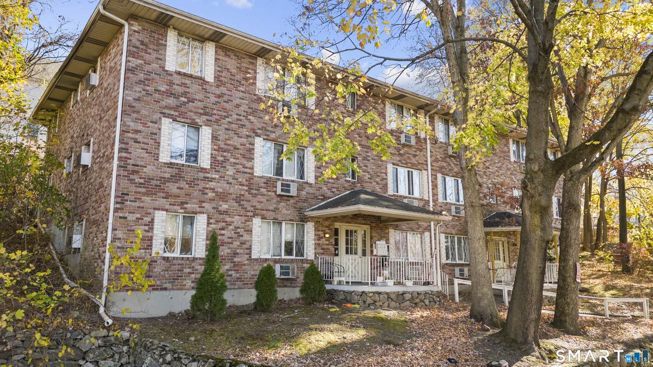 25-37 Piedmont Street - Photo 1