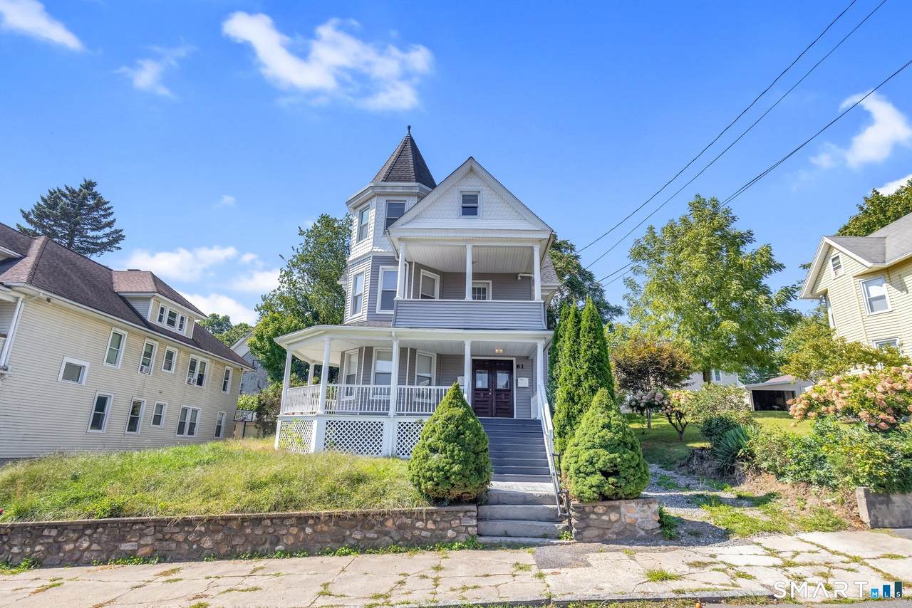 61 Garden Street - Photo 1