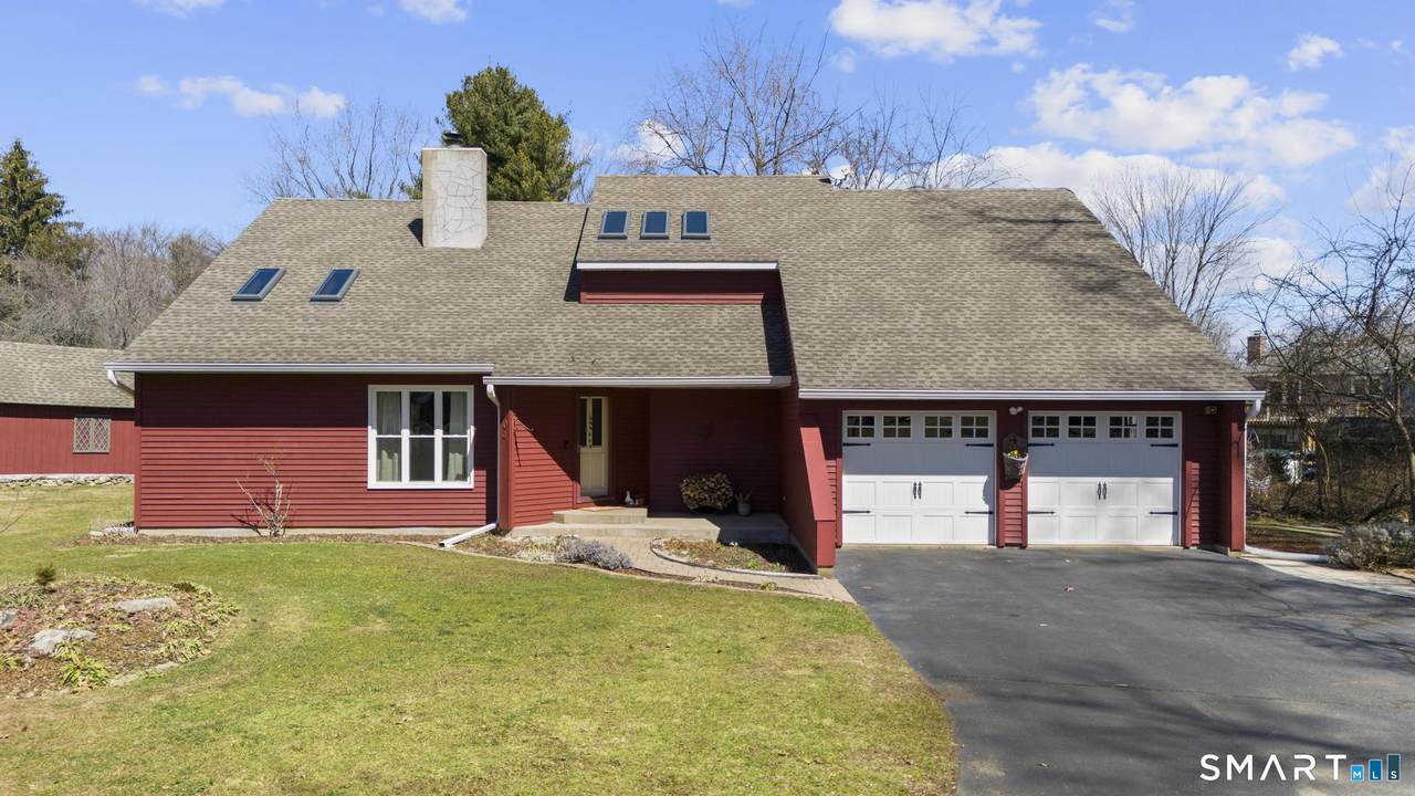 104 Montowese Street - Photo 1