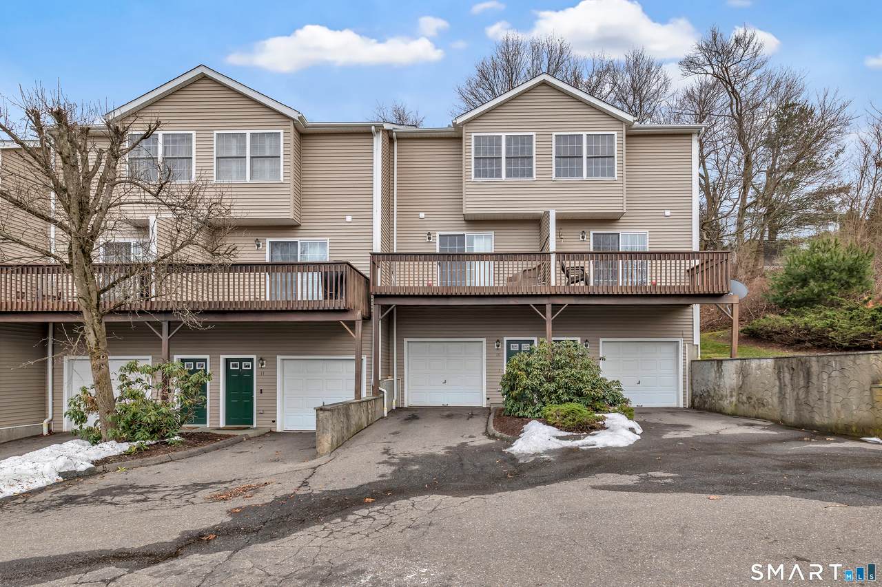 39 Coram Road - Photo 1