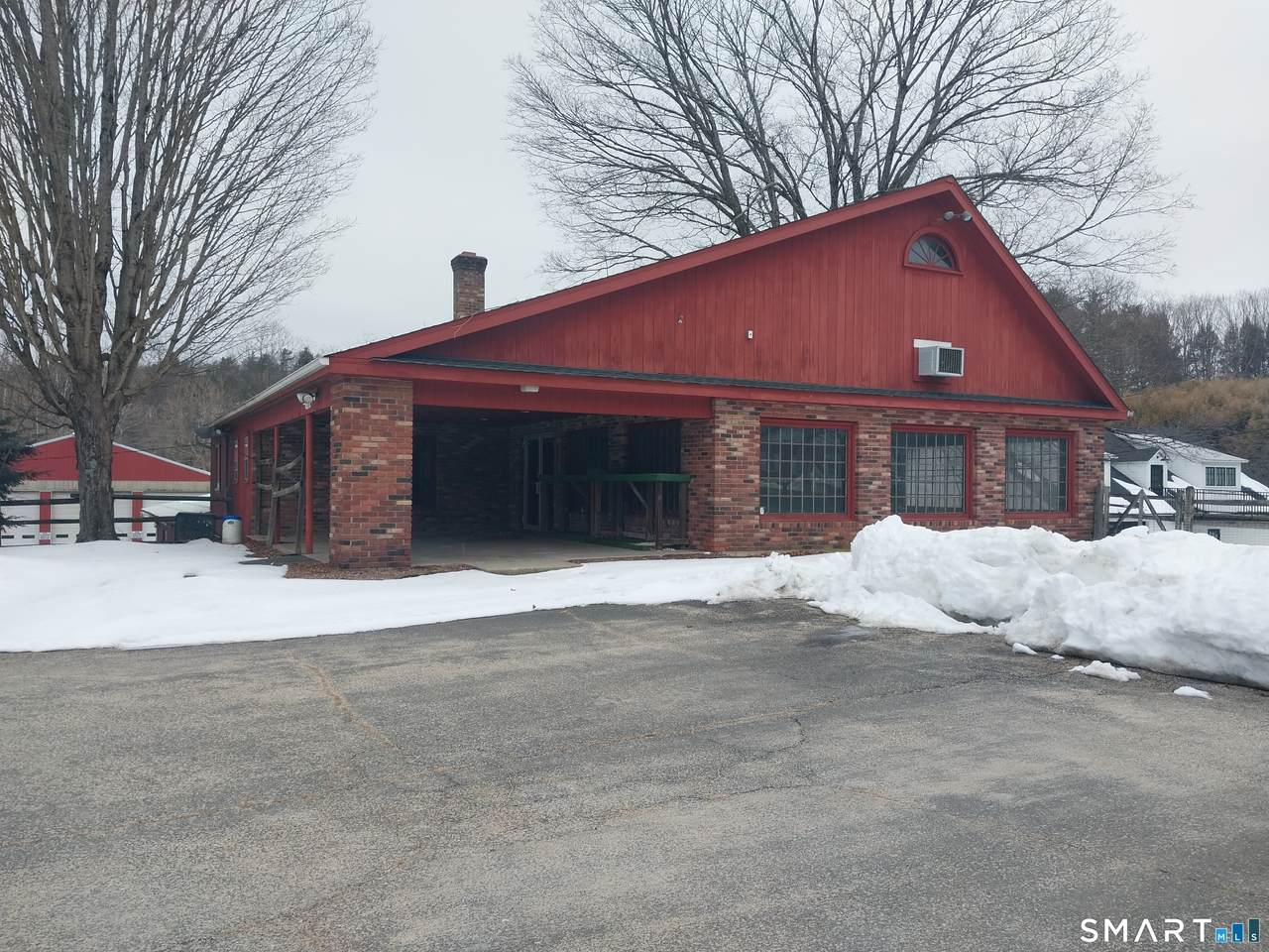 524 Main Street - Photo 1