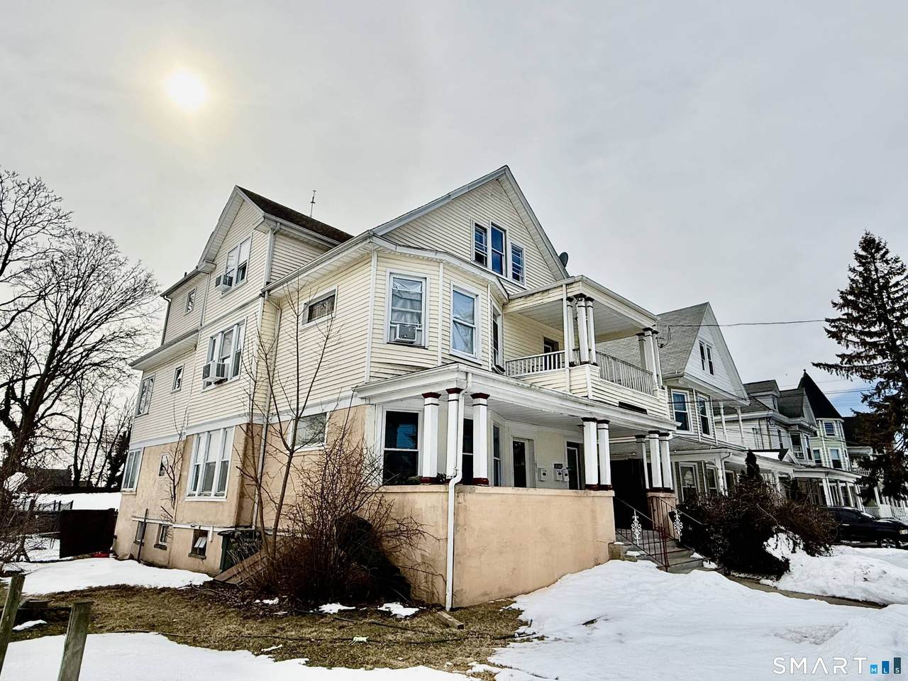 100-102 Ashley Street - Photo 1