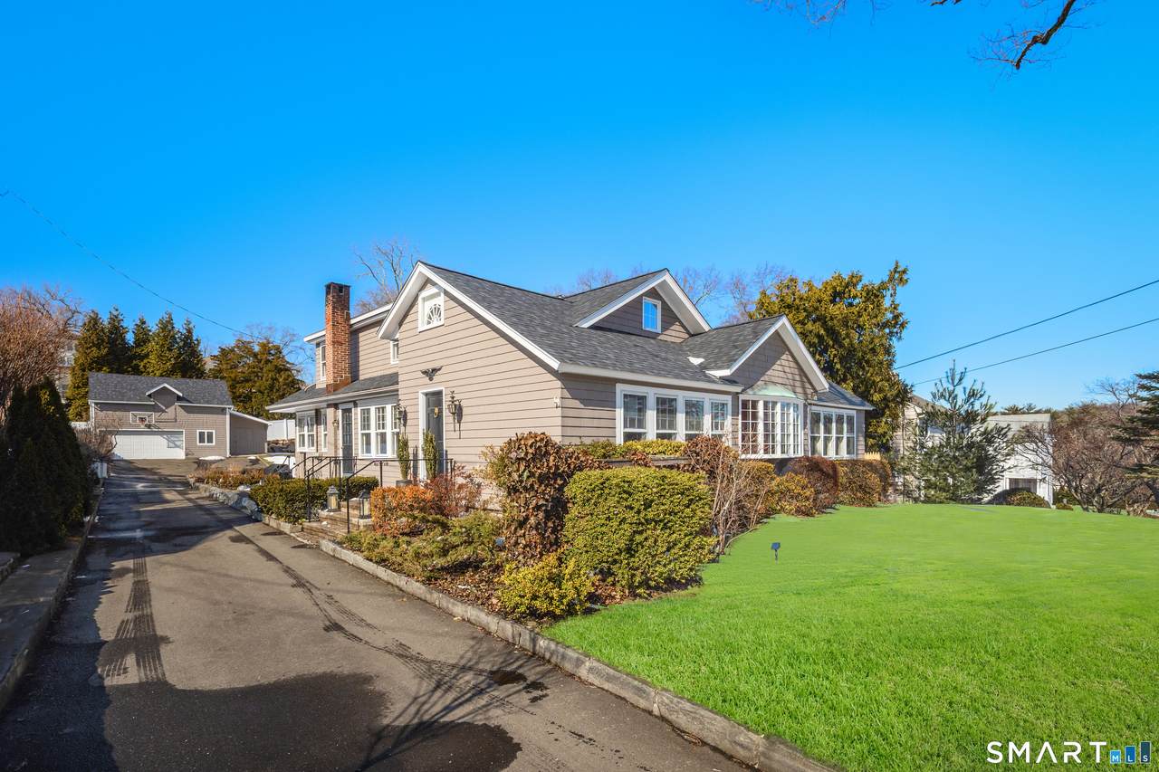 100 Harrison Avenue - Photo 1