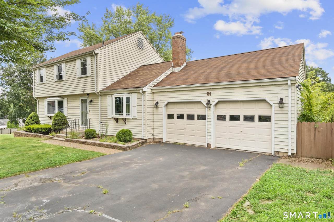 91 Highview Drive - Photo 1