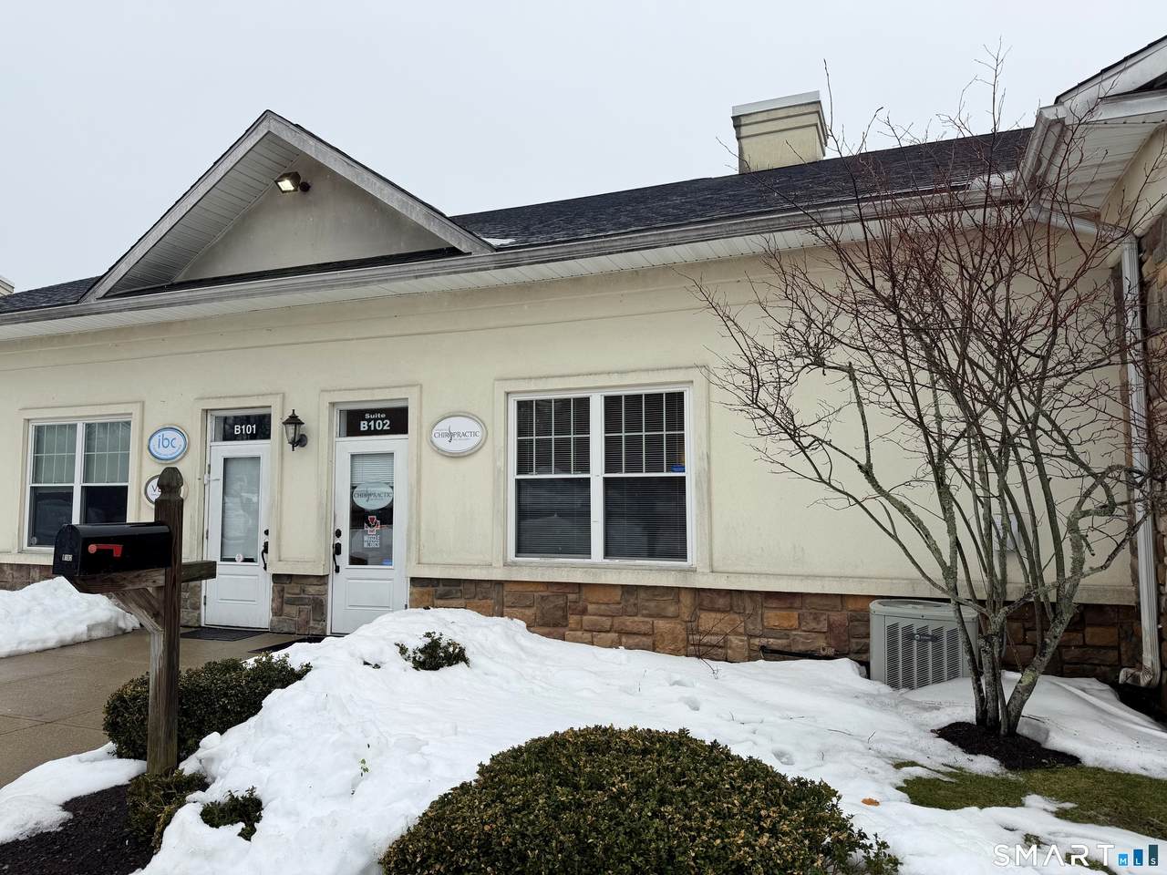 64 Thompson Street - Photo 1