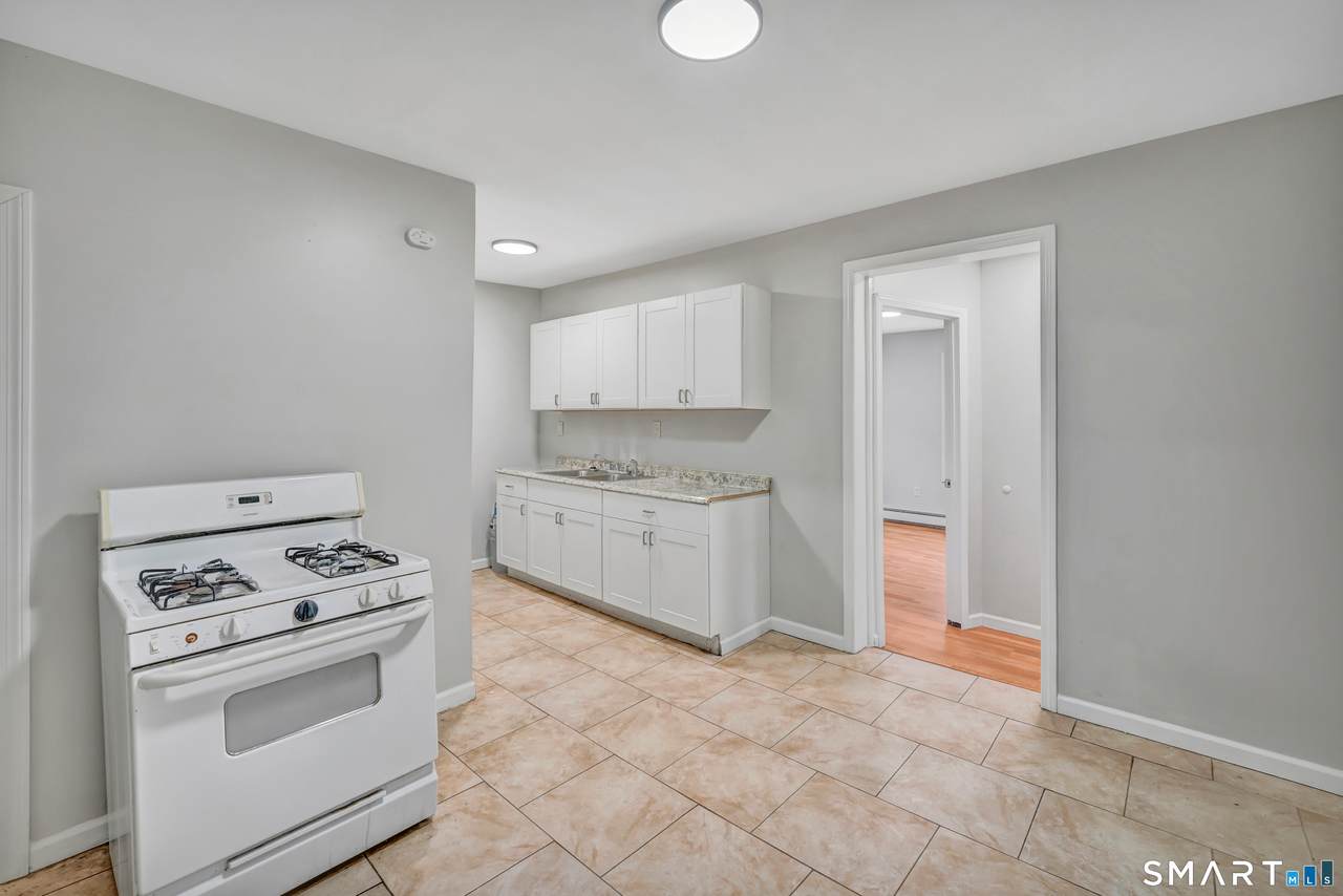 124 Central Avenue - Photo 1