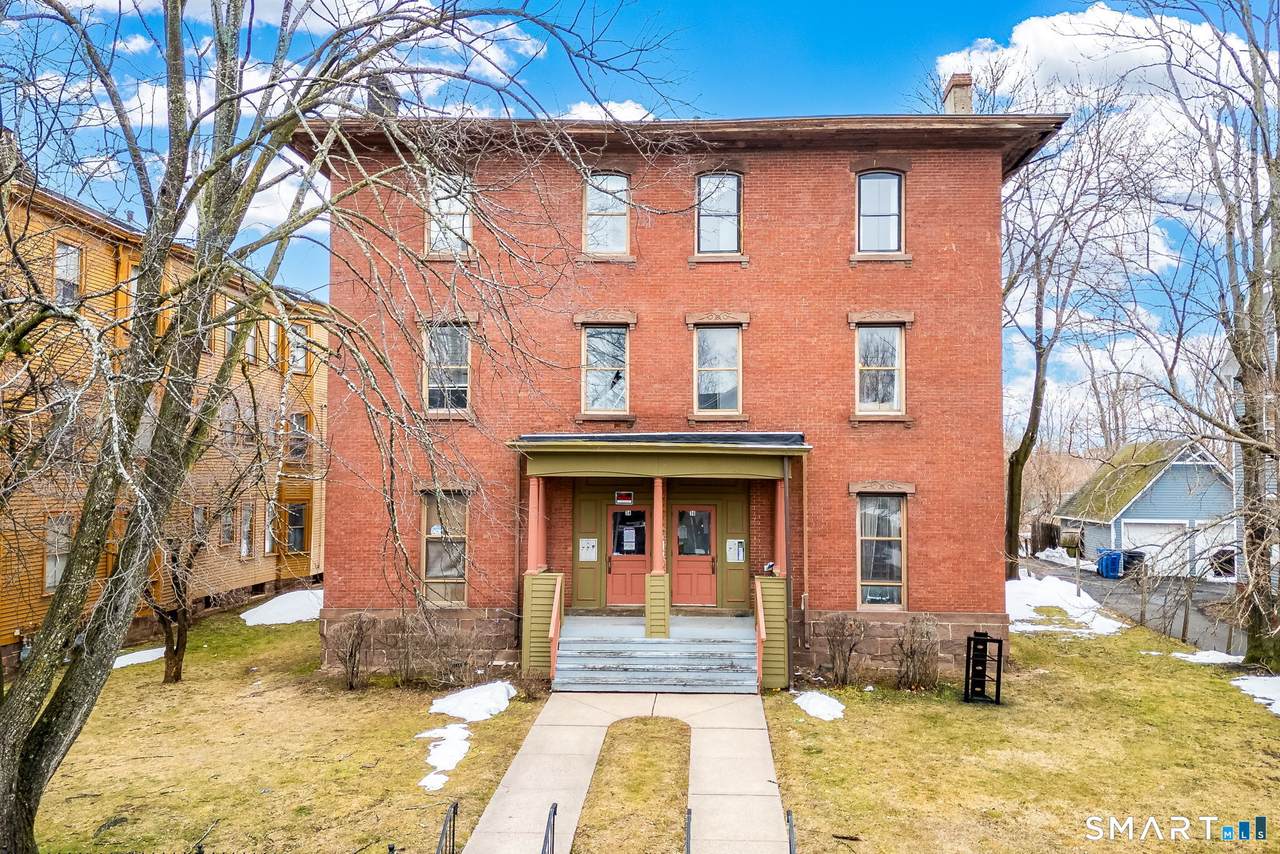 36-38 Capen Street - Photo 1