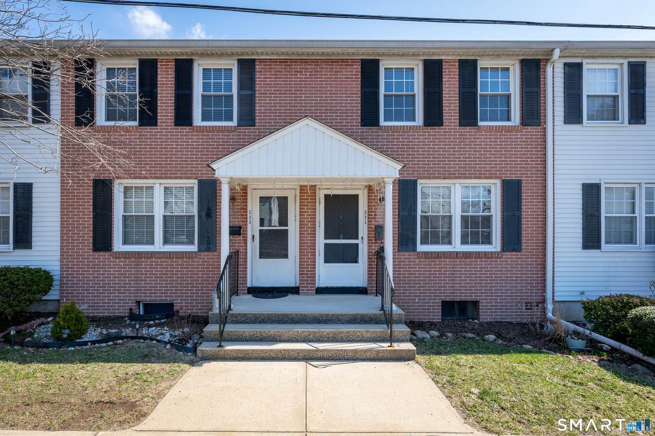 221 Sylvan Knoll Road - Photo 1