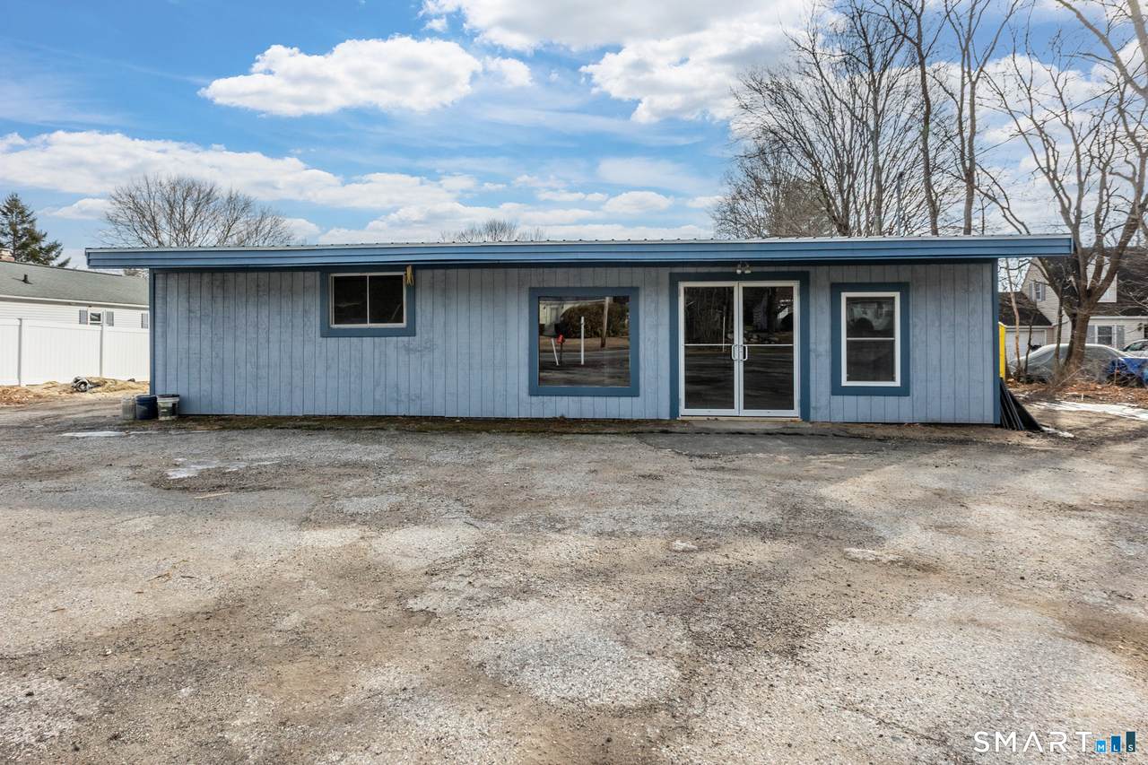 130 Stafford Road - Photo 1