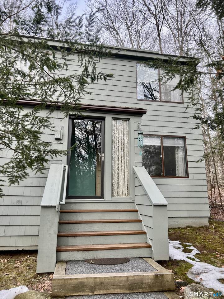 373 Trailsend Drive - Photo 1