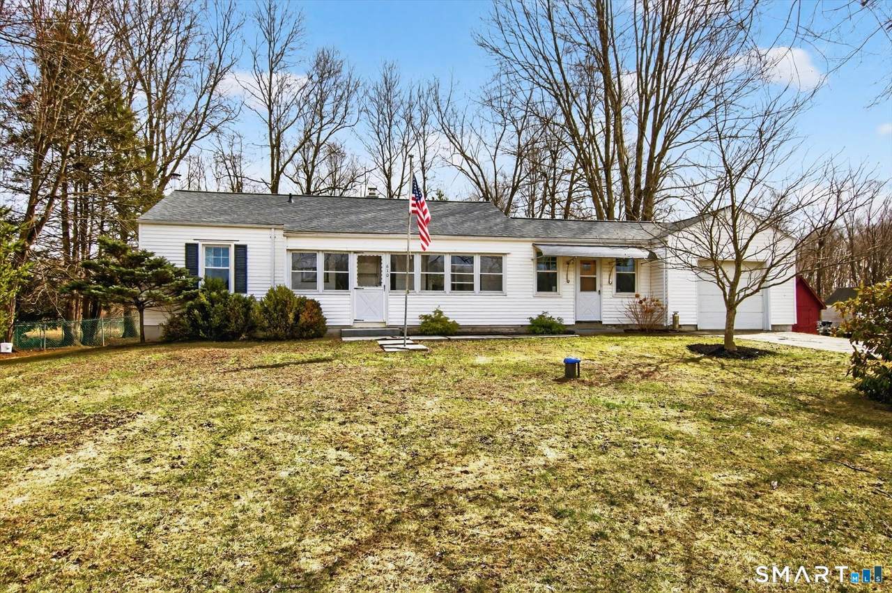 610 East Street - Photo 1