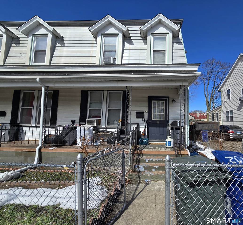 102 Hanover Street - Photo 1