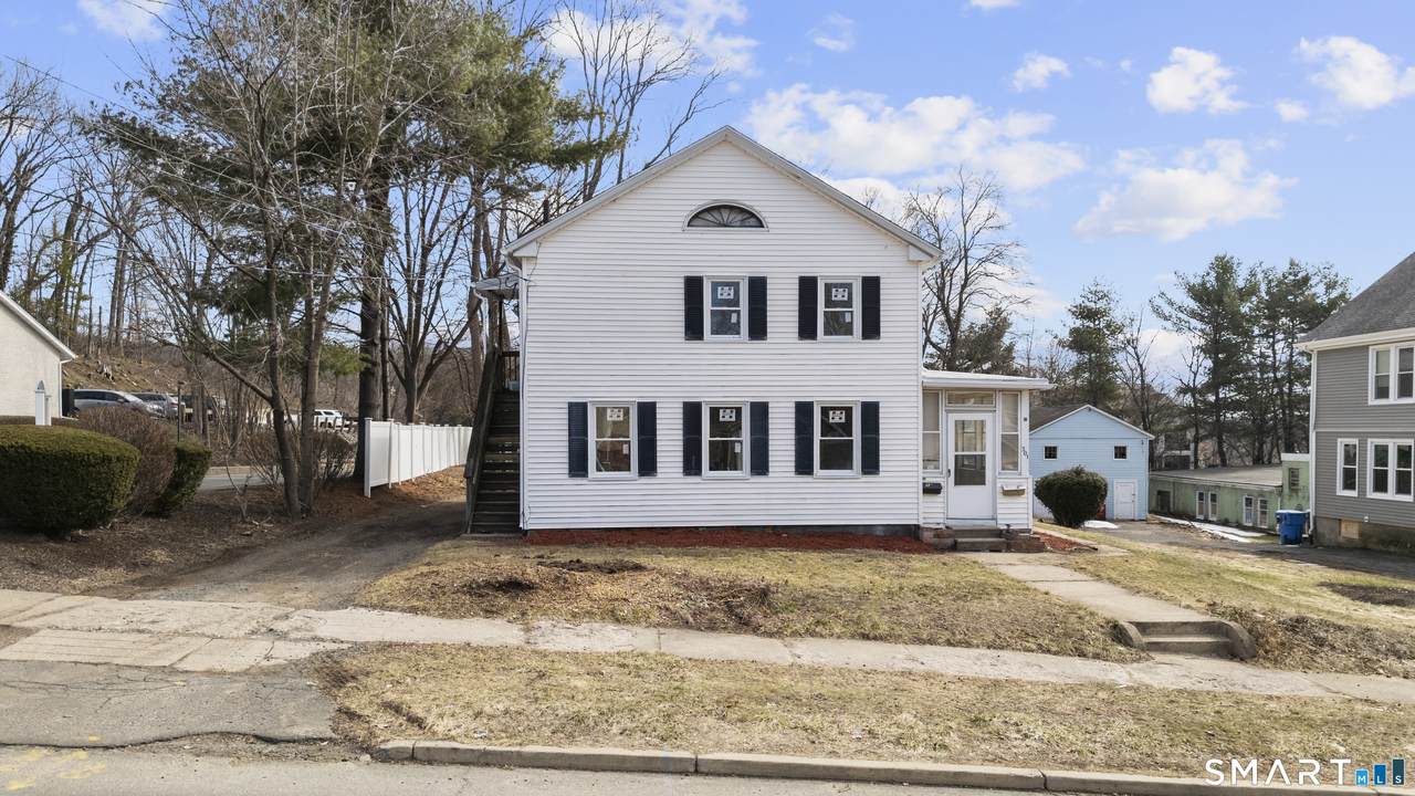 301 Queen Street - Photo 1