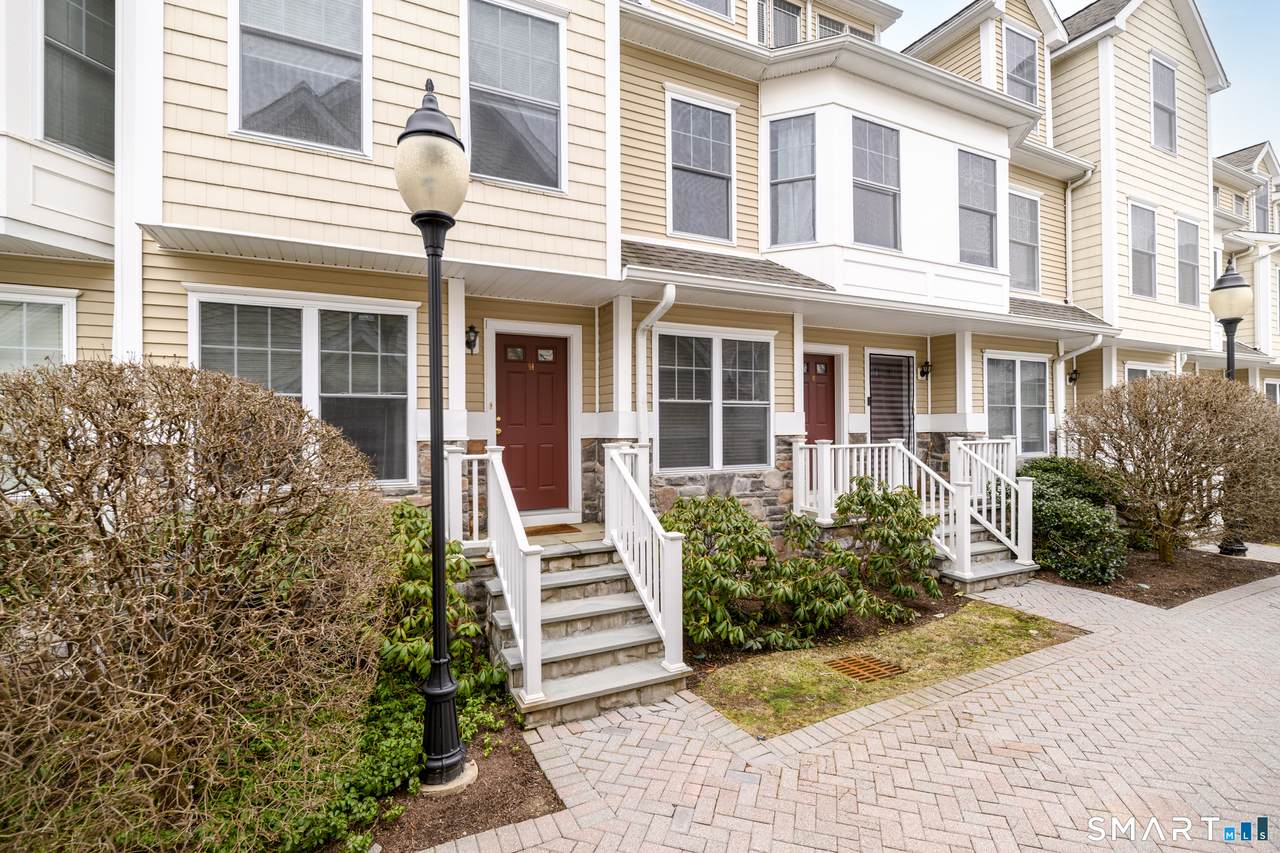 85 Camp Avenue - Photo 1