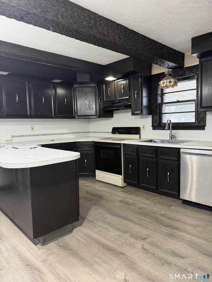 16 Saint Lawrence Street - Photo 1