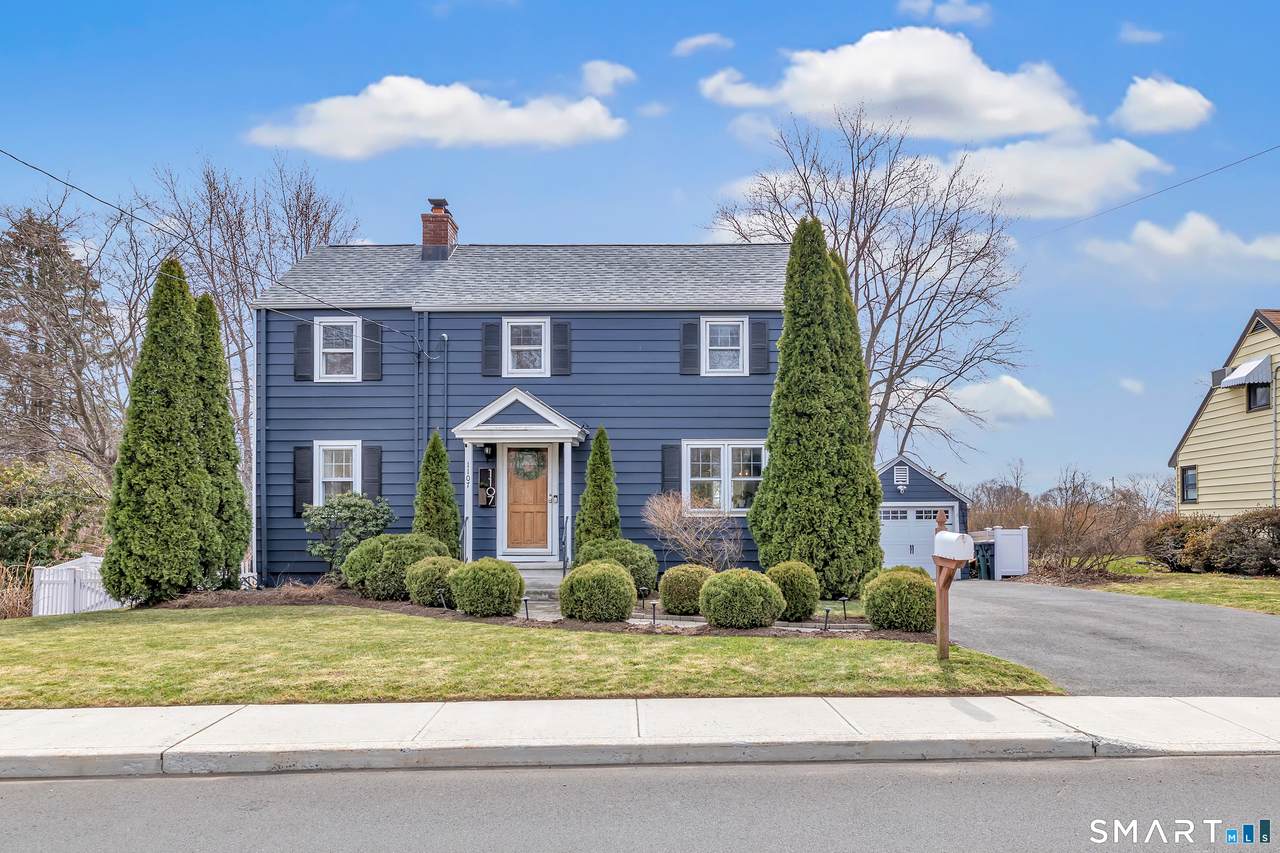1107 Naugatuck Avenue - Photo 1