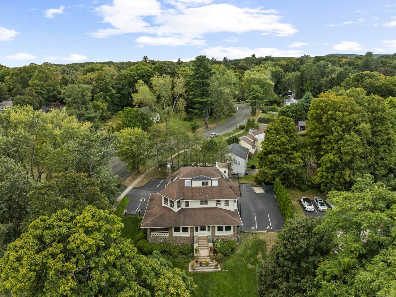 2750 Whitney Avenue - Photo 1