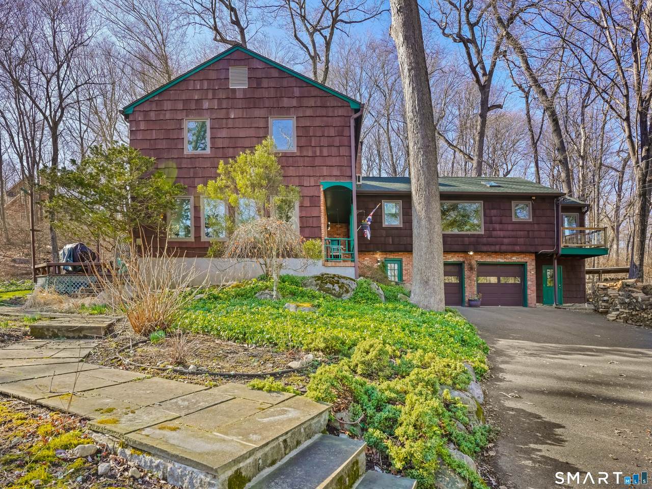 208 Cascade Road - Photo 1