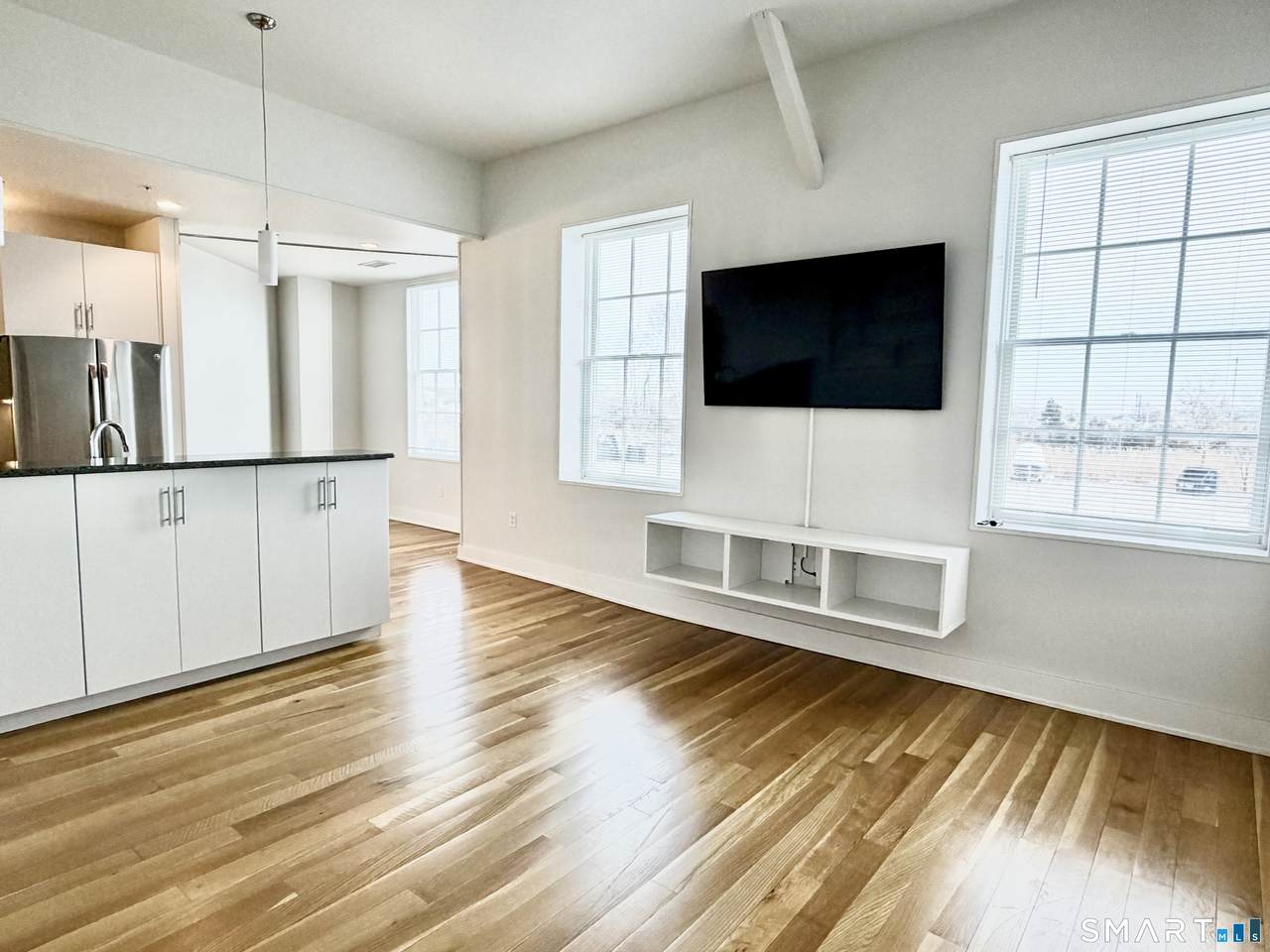60 Willow Street - Photo 1