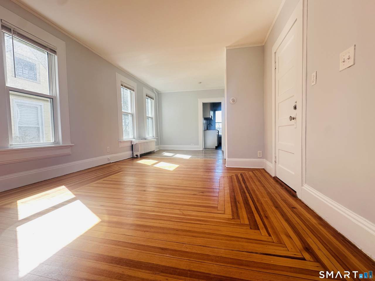 133 Quaker Lane - Photo 1