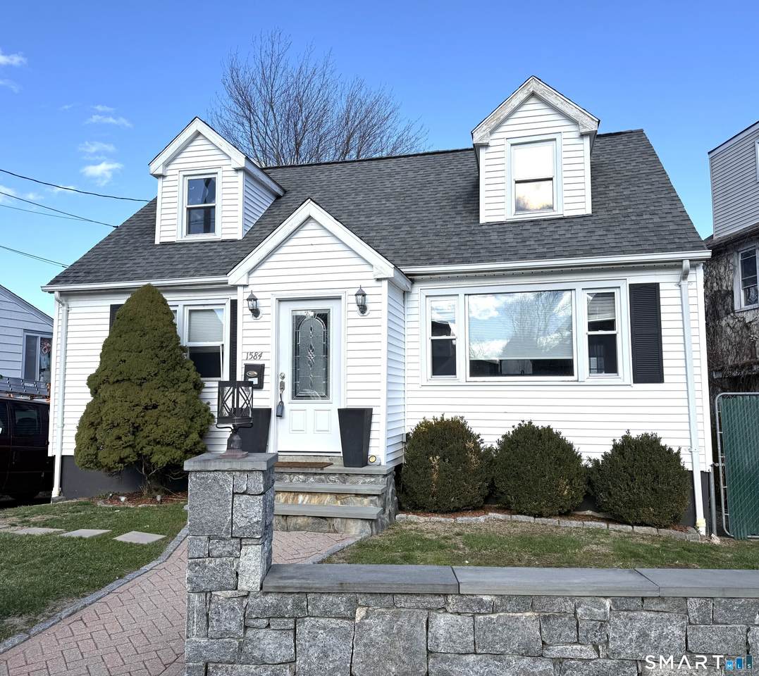 1584 Madison Avenue - Photo 1