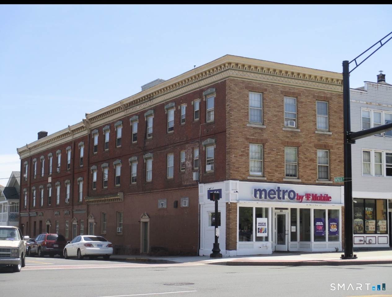 666 Main Street - Photo 1