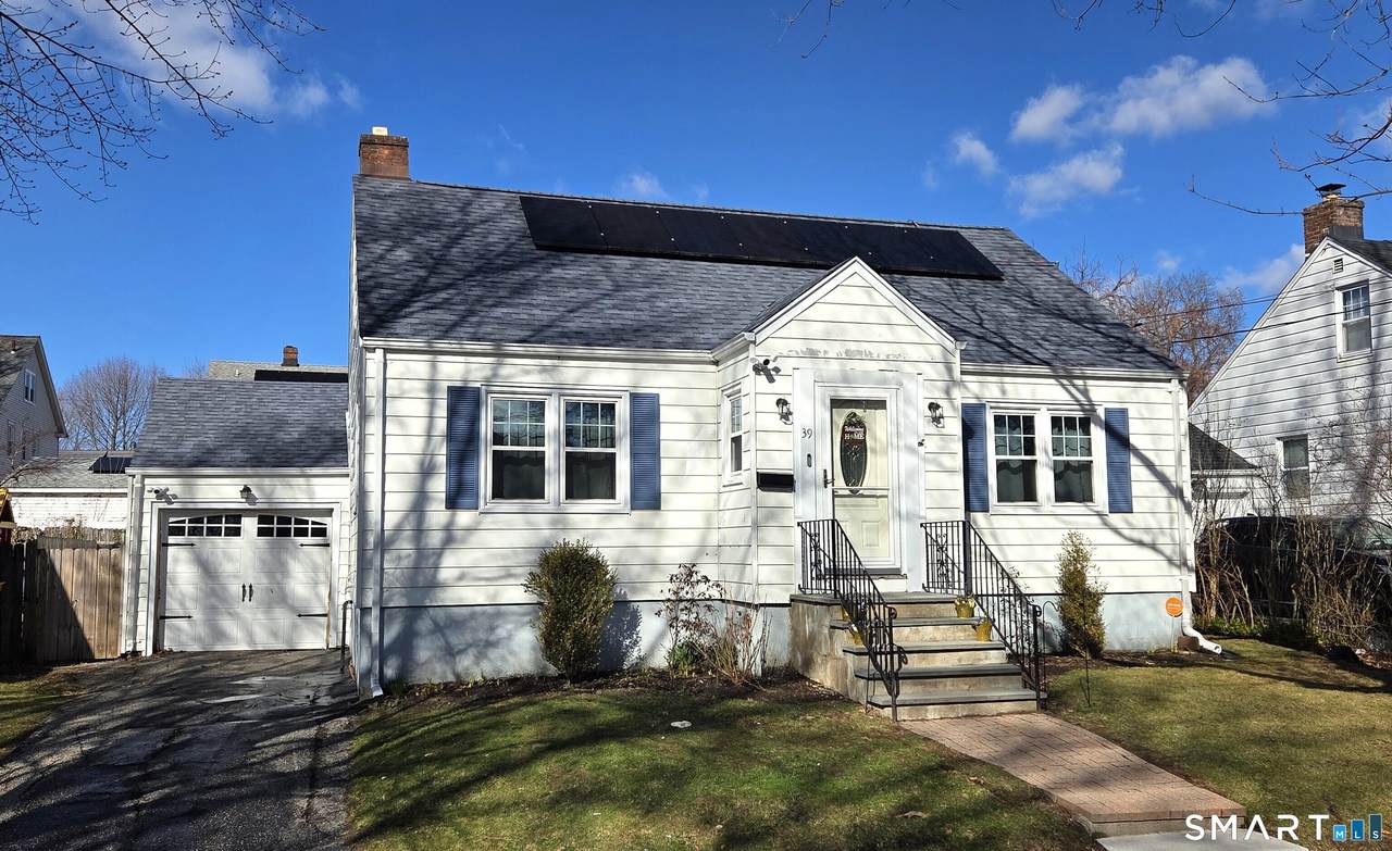 39 Winfield Drive - Photo 1