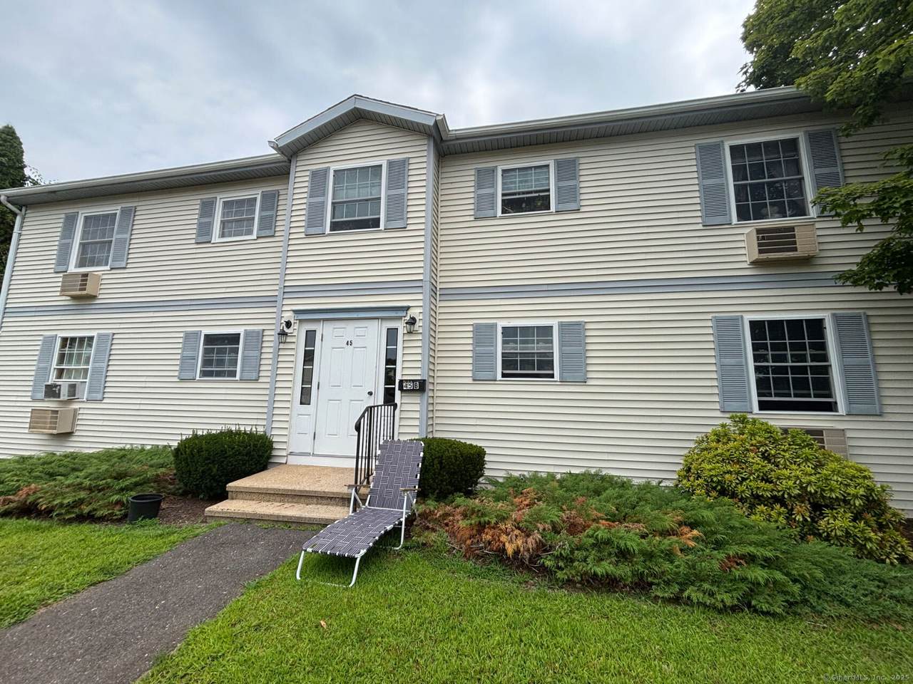 45 Crystal Lane - Photo 1