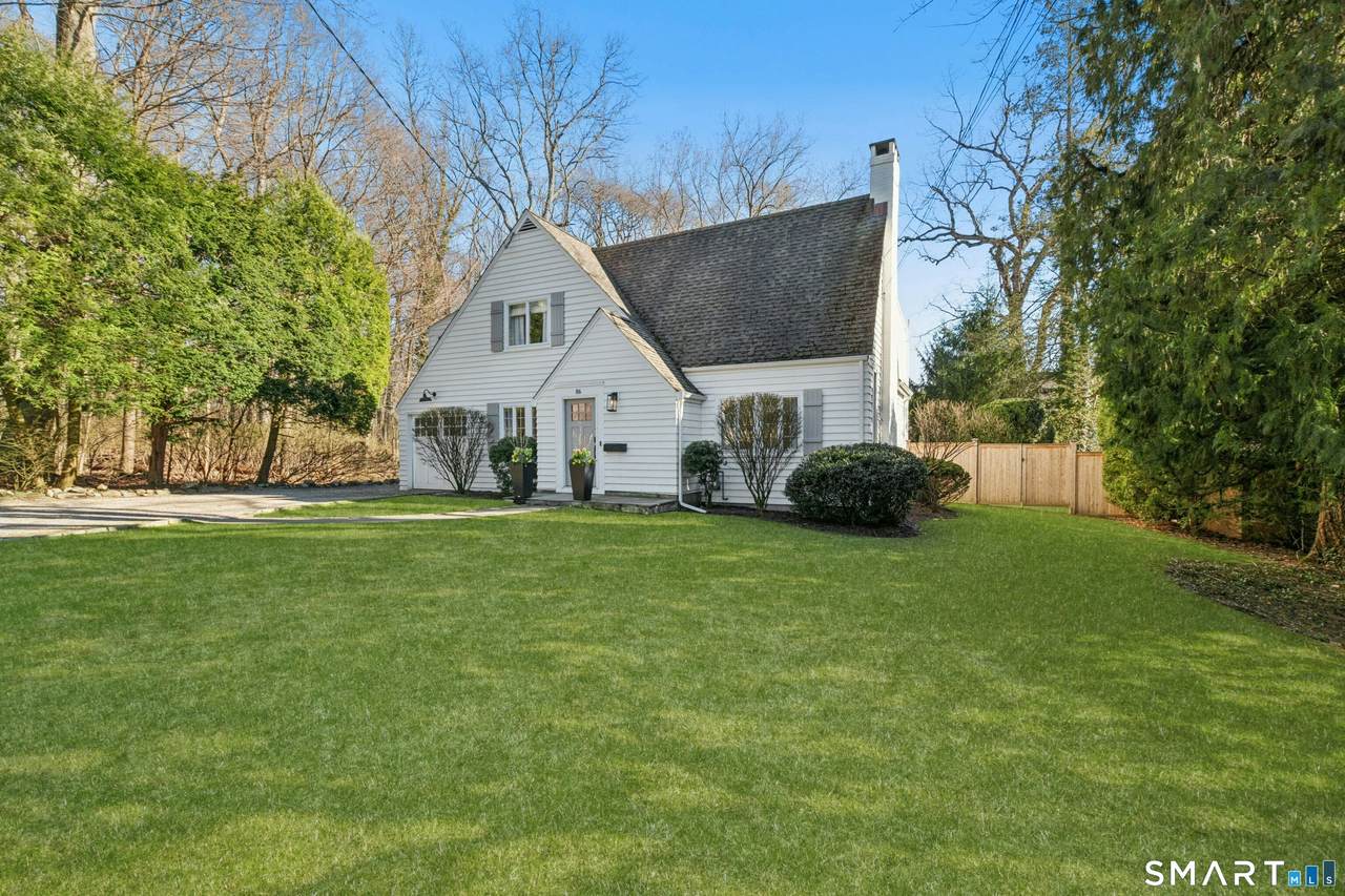 86 Middlesex Road - Photo 1