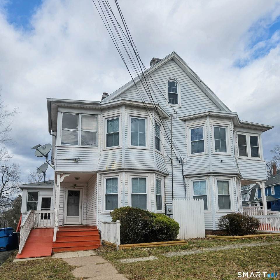 53-55 Laurel Street - Photo 1