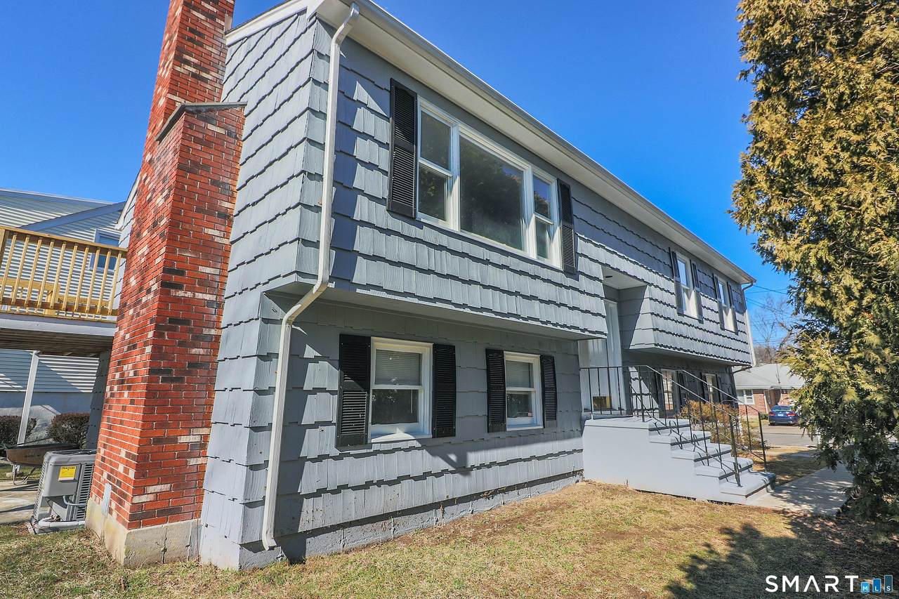 33 Trelane Drive - Photo 1
