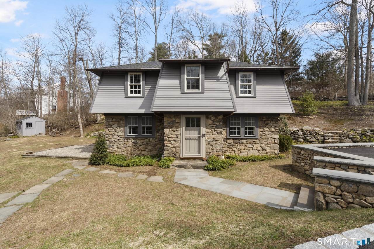110 Dudley Road - Photo 1