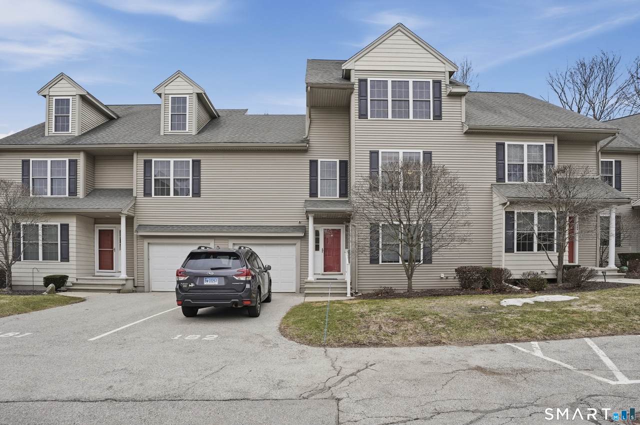 74 Perry Street - Photo 1