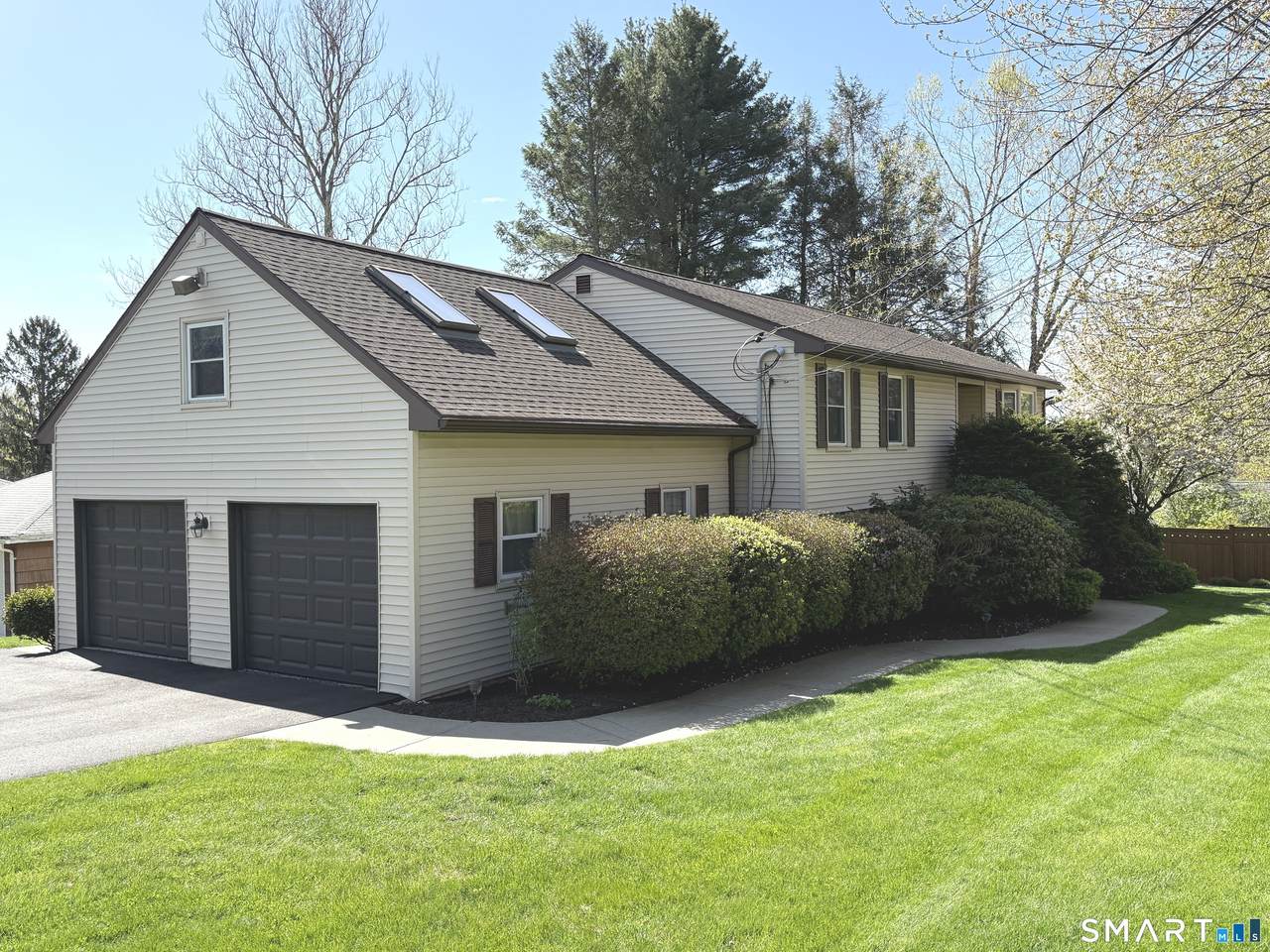 280 Spindle Hill Road - Photo 1