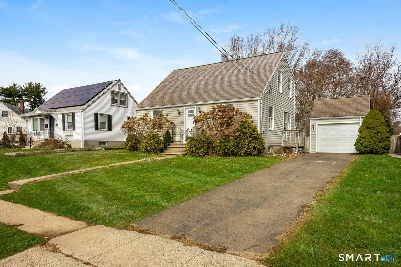 185 Meadowside Road - Photo 1