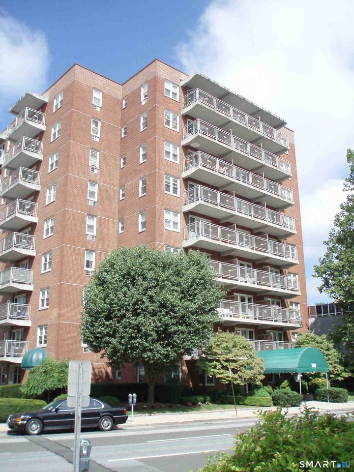 700 Summer Street - Photo 1